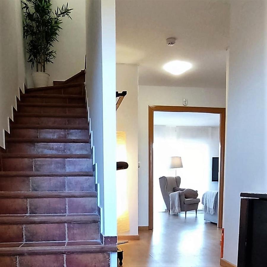 La Casa De Fuentetoba Villa Bagian luar foto